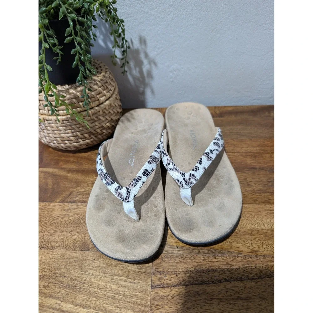 Vionic‎ Dillon Women's Sandal size 8